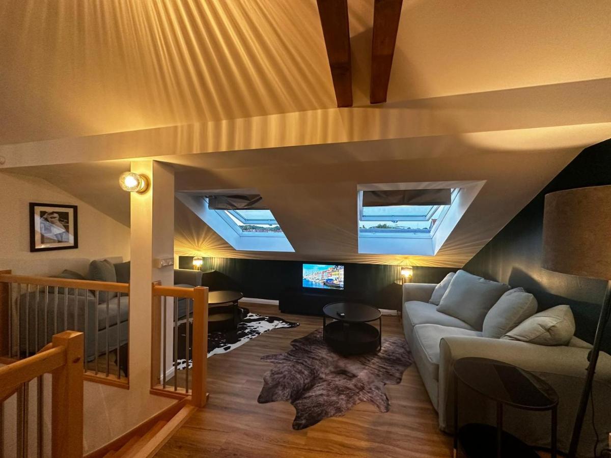 Nr 14 - Hochwertiges 3 Zimmer Maisonette Appartment Mit Grosszugigen Wohnbereich Und Balkon Lipcse Kültér fotó