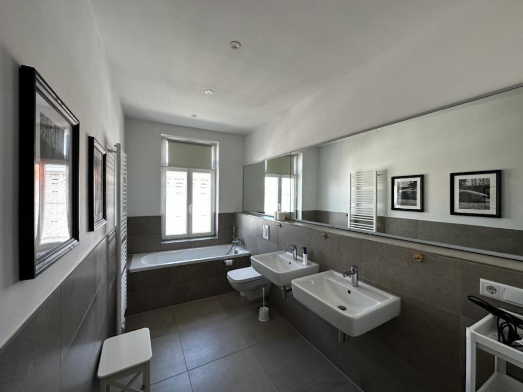 Nr 14 - Hochwertiges 3 Zimmer Maisonette Appartment Mit Grosszugigen Wohnbereich Und Balkon Lipcse Kültér fotó
