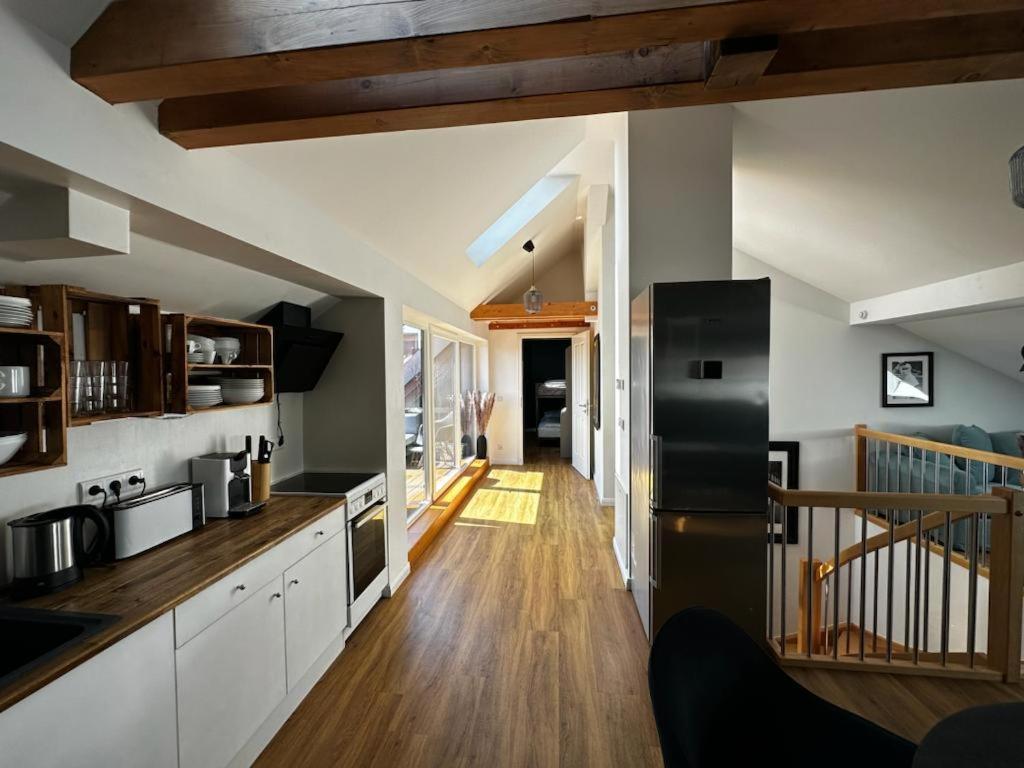Nr 14 - Hochwertiges 3 Zimmer Maisonette Appartment Mit Grosszugigen Wohnbereich Und Balkon Lipcse Kültér fotó